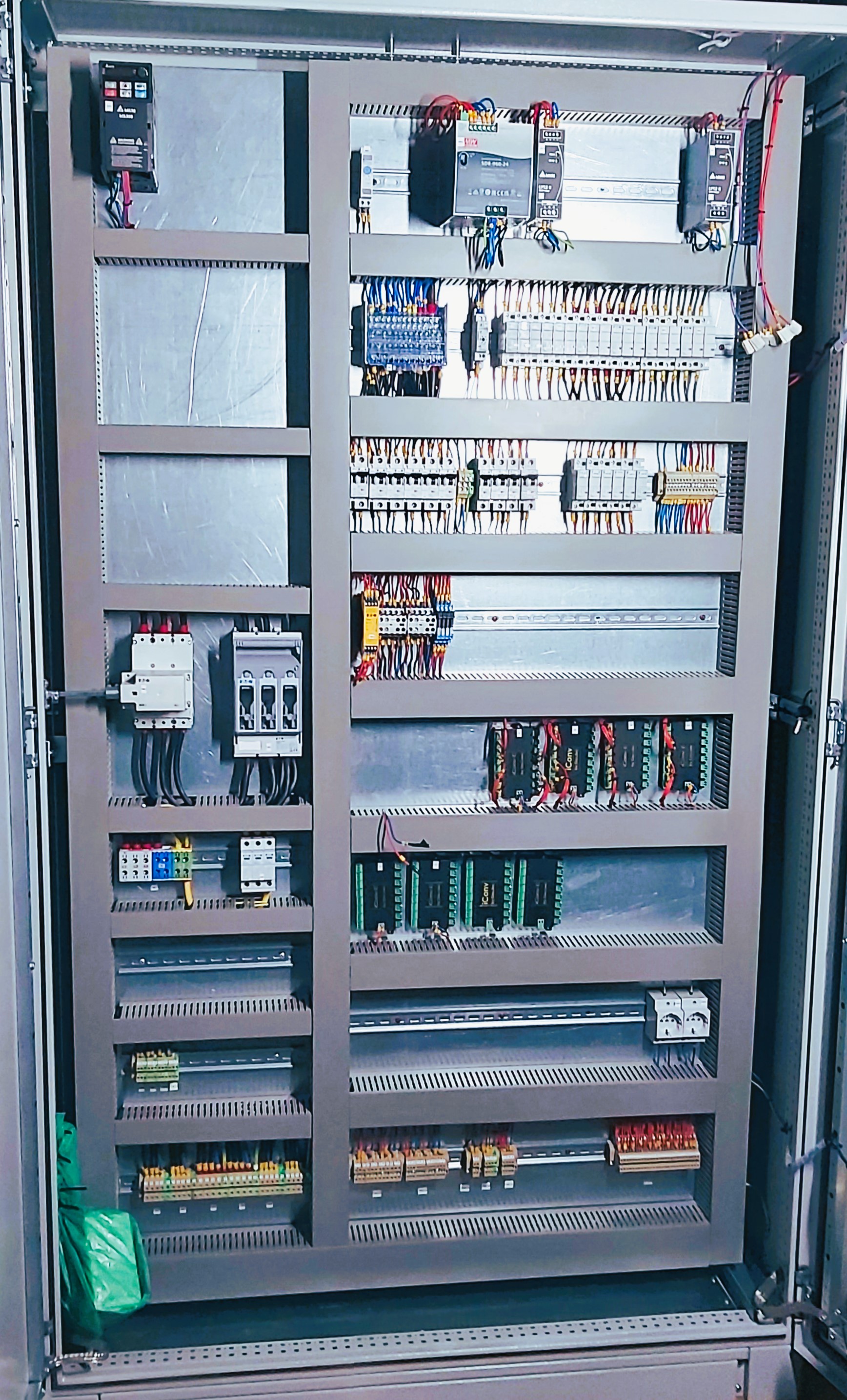 Tablouri electrice 16